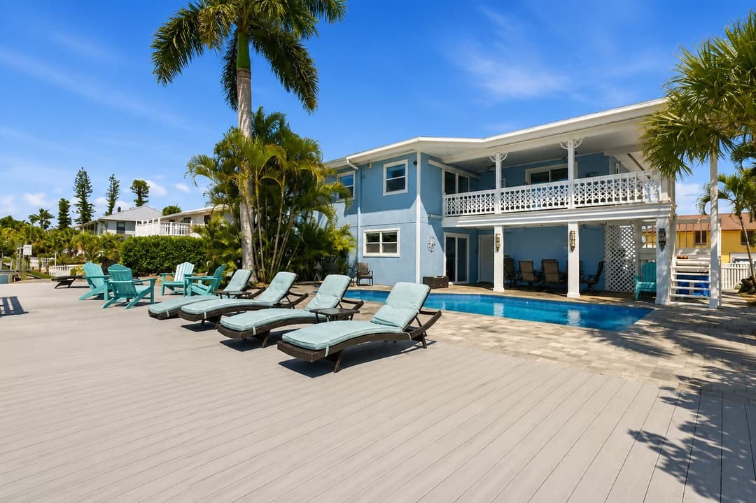 Heated Pool, Canal & Boat Lift